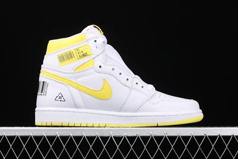 All categories Air Jordan Jordan series basketball shoes Air Jordan 1 High Air Jordan 1 High OG "First Class Flight" Style AJ1 Joe 1 first class flight white and yellow Flight QR code basketball shoes 555088-170
